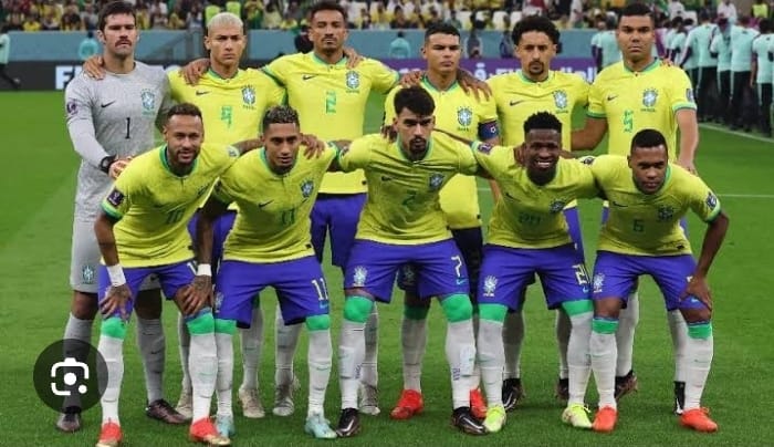 O que faltou ao Brasil? Por Roberto Franklin